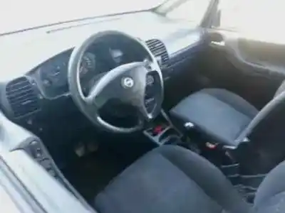 Vehicul casat opel zafira a 2.0 dti al anului 2001 alimentat y20dth