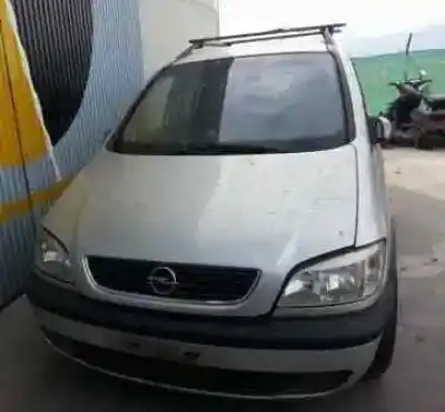 Veículo de Sucata OPEL ZAFIRA A 2.2 16V do ano 2001 alimentado Z22SE