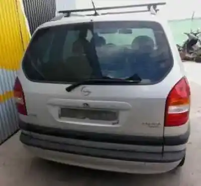 Veículo de Sucata opel zafira a 2.2 16v do ano 2001 alimentado z22se