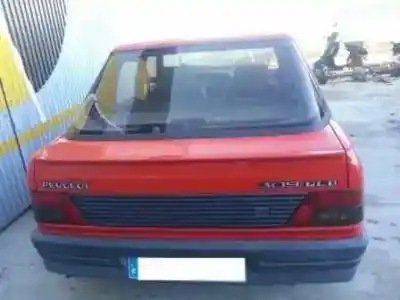 Veículo de Sucata peugeot 309 1.9 diesel do ano 1990 alimentado d9a