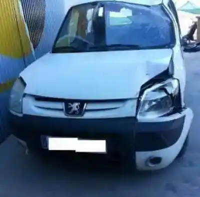 Veículo de Sucata peugeot partner 2.0 hdi -rhy do ano 2006 alimentado rhy