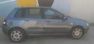 Veicolo di demolizione fiat stilo (192) 1.6 16v dell'anno 2002 alimentato 182b6000