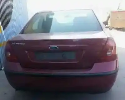 Scrapping Vehicle ford mondeo iii sedán (b4y) 1.8 16v of the year 2001 powered chba