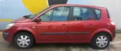 Veículo de Sucata RENAULT SCENIC II 1.5 dCi Diesel do ano 2006 alimentado K9K732