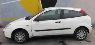 Vehicul casat ford focus berlina (cak) 1.8 tddi turbodiesel cat al anului 2001 alimentat c9db