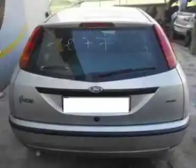 Sloopvoertuig ford focus berlina (cak) 1.8 tddi turbodiesel cat van het jaar 2003 aangedreven c9db