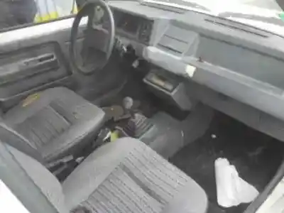 Здавання транспортного засобу renault rapid/express (f40) 1.4 року 1988 потужний c1j