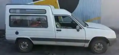 Здавання транспортного засобу renault rapid/express (f40) 1.1 року 1991 потужний c1e