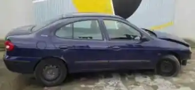 Scrapping Vehicle renault megane i scenic (ja0) 1.6 of the year 2001 powered k4m a7