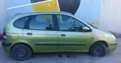 Scrapping Vehicle renault scenic (ja..) 1.9 dci century of the year 2002 powered f9q q7