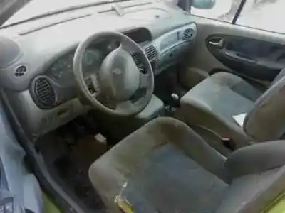 Scrapping Vehicle renault scenic (ja..) 1.9 dci century of the year 2002 powered f9q q7