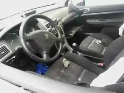 Veicolo di demolizione peugeot 307 break/sw 1.6 16v hdi  dell'anno 2005 alimentato 9hx