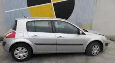 Veículo de Sucata renault                                            megane ii sedán (lm0/1_)                                                                                                                                                                                                                                   1.5 dci                                                                                                                                                                                                                                                    do ano 2005 alimentado k9k f7