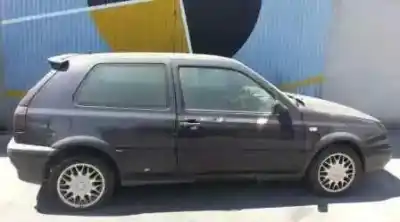 Hurda Aracı volkswagen                                         golf iii berlina (1h1)                                                                                                                                                                                                                                     1.6                                                                                                                                                                                                                                                        yılın 1997 güçlü aek