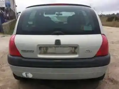 Scrapping Vehicle renault clio ii fase i (b/cb0) 1.4 alize of the year 1999 powered e7j