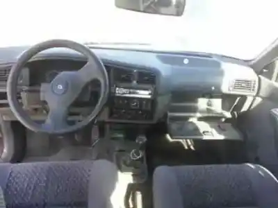 Veículo de Sucata renault 19 ii chamade (l53_) 1.8 (l53y) do ano 1994 alimentado f3p