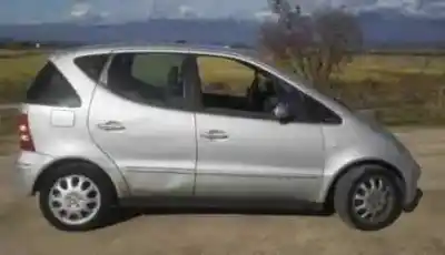 Здавання транспортного засобу mercedes-benz clase a (w168) 1.4 cat року 2002 потужний m166940