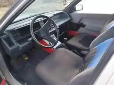 Здавання транспортного засобу renault r 21 berlina (b/l48) 2.0 року 1989 потужний j7r
