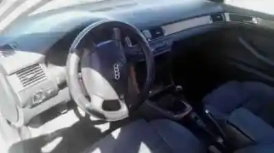 Veículo de Sucata audi a6 berlina (4b2) 2.5 tdi do ano 2002 alimentado afb