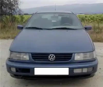 Veículo de Sucata volkswagen passat berlina 1.9 tdi do ano 1994 alimentado 1z