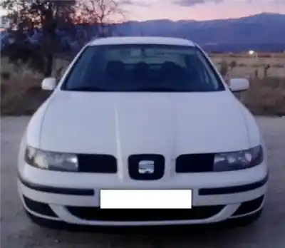 Vehículo de desguace seat                                               toledo (1m2)                                                                                                                                                                                                                                               1.6                                                                                                                                                                                                                                                        del año 2000 con motor akl