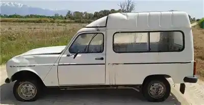 Sloopvoertuig RENAULT 4 1.1 G van het jaar 1987 aangedreven 688.EXPLOXION
