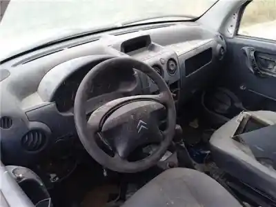 Veículo de Sucata citroen berlingo 1.6 hdi 75 sx familiar do ano 2007 alimentado 9hw