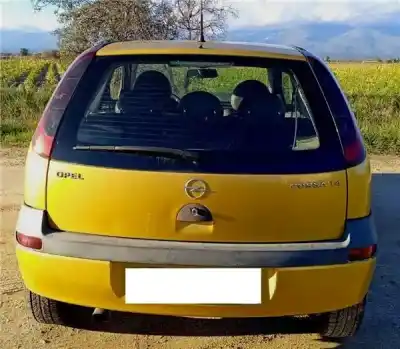Veicolo di demolizione opel corsa b 1.4 si dell'anno 2002 alimentato z14xe