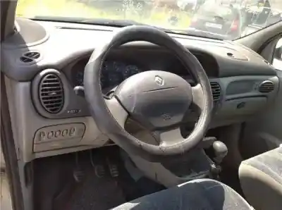 Здавання транспортного засобу renault                                            scenic rx4 (ja0)                                                                                                                                                                                                                                           1.9 dci diesel cat                                                                                                                                                                                                                                         року 2001 потужний f9q k7