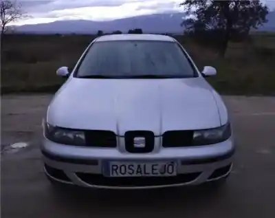 Véhicule à la ferraille seat                                               toledo (1m2)                                                                                                                                                                                                                                               1.9 tdi                                                                                                                                                                                                                                                    de l'année 2003 alimenté asv