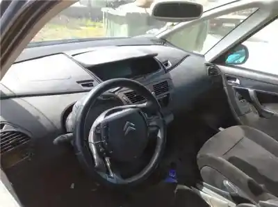 Veicolo di demolizione citroen c4 picasso 2.0 hdi dell'anno 2007 alimentato rhj