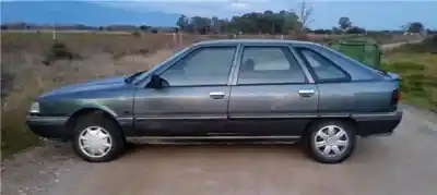 Здавання транспортного засобу RENAULT R 21 BERLINA (B/L48) 1.8 GTS Symphonie року 1990 потужний F2M