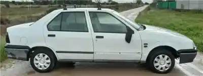 Sloopvoertuig renault r 19 berl. con portón (b/c53) 1.9 gtd van het jaar 1994 aangedreven f8q