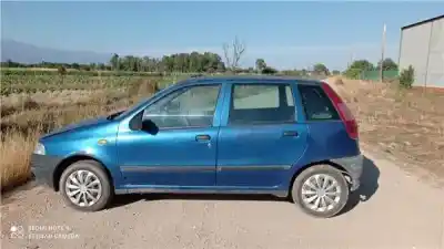 Verschrottungsfahrzeug FIAT PUNTO I BERLINA (176)  des Jahres 1996 angetrieben 176A5000
