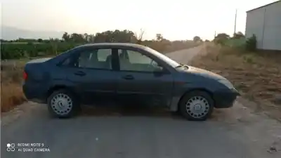 Vehículo de desguace FORD FOCUS BERLINA (CAK)  del año 2003 con motor FFDA