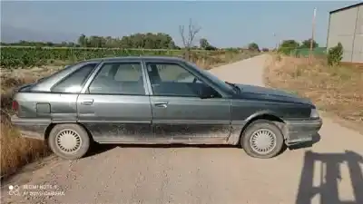 Здавання транспортного засобу RENAULT R 21 BERLINA (B/L48)  року 1992 потужний F2N