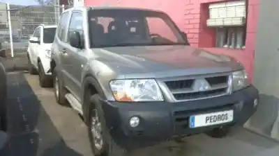 Veículo de Sucata MITSUBISHI MONTERO (V60/V70) 3.2 DI-D All-Four do ano 2004 alimentado 4M41