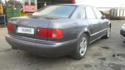 Здавання транспортного засобу audi a8 (d2) 3.7 v8 32v року 1998 потужний aew