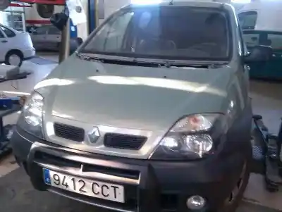 Scrapping Vehicle renault scenic rx4 (ja0) 1.9 dci salomon of the year 2000 powered f9q 748