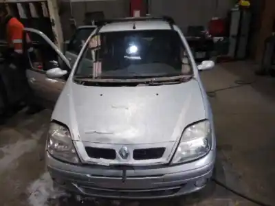 Scrapping Vehicle renault scenic (ja..) 1.9 dci authentique of the year 2002 powered 