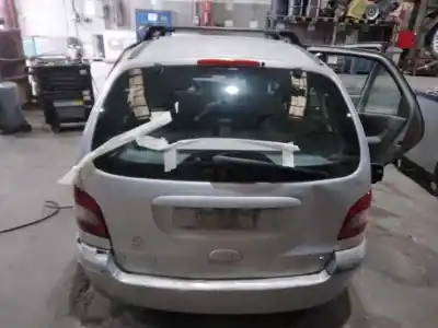 Scrapping Vehicle renault scenic (ja..) 1.9 dci authentique of the year 2002 powered 