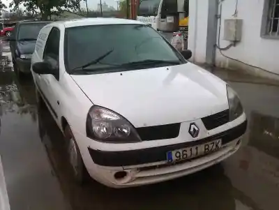 Утилизация автомобиля renault clio ii fase ii (b/cb0) 1.5 dci diesel 65 cv / 48 kw года 2001 питание k9k704