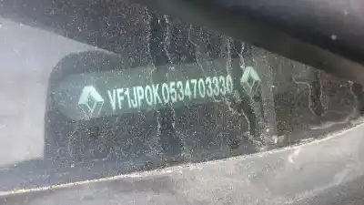 Scrapping Vehicle renault modus fantasy of the year 2005 powered d4f740