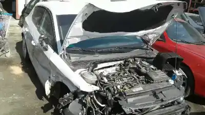 Veicolo di demolizione SEAT LEON (5F1) Reference dell'anno 2013 alimentato CLH