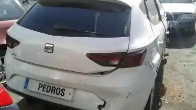 Veículo de Sucata seat leon (5f1) reference do ano 2013 alimentado clh