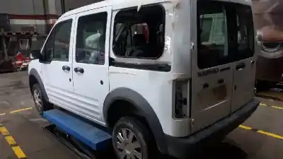 Veículo de Sucata ford tourneo connect (tc7) familiar do ano 2010 alimentado r3pa