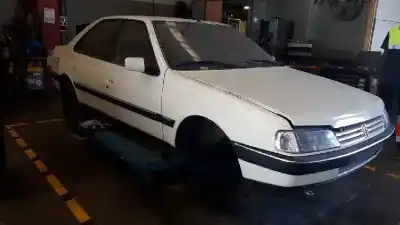 Véhicule à la ferraille peugeot 405 berlina sri exclusive de l'année 1992 alimenté dzh