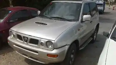 Vehículo de desguace nissan terrano/terrano.ii (r20) 2.7 turbodiesel del año 1997 con motor td27ti