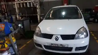 Veículo de Sucata renault clio ii fase ii (b/cb0) campus do ano 2007 alimentado  Veículo de Sucata renault clio ii fase ii (b/cb0) campus do ano 2007 alimentado