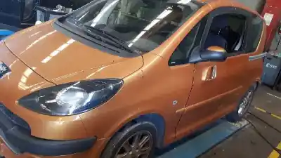Veículo de Sucata peugeot 1007 sport do ano 2006 alimentado nfutu5jp4